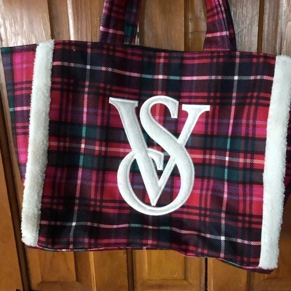 Plaid Weekend  Bag - Picture 3 of 10